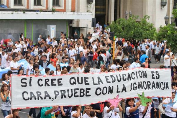 educación